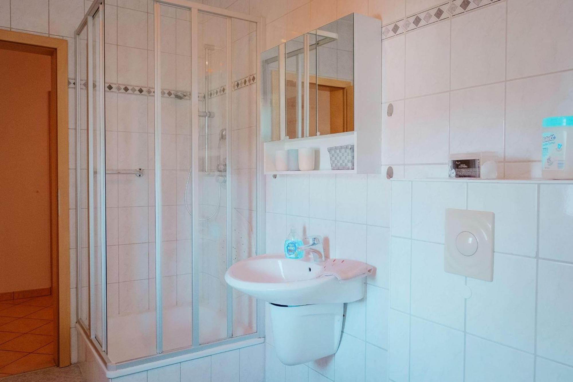 Ferienwohnung Cubus Kuehlungsborn Ost Экстерьер фото